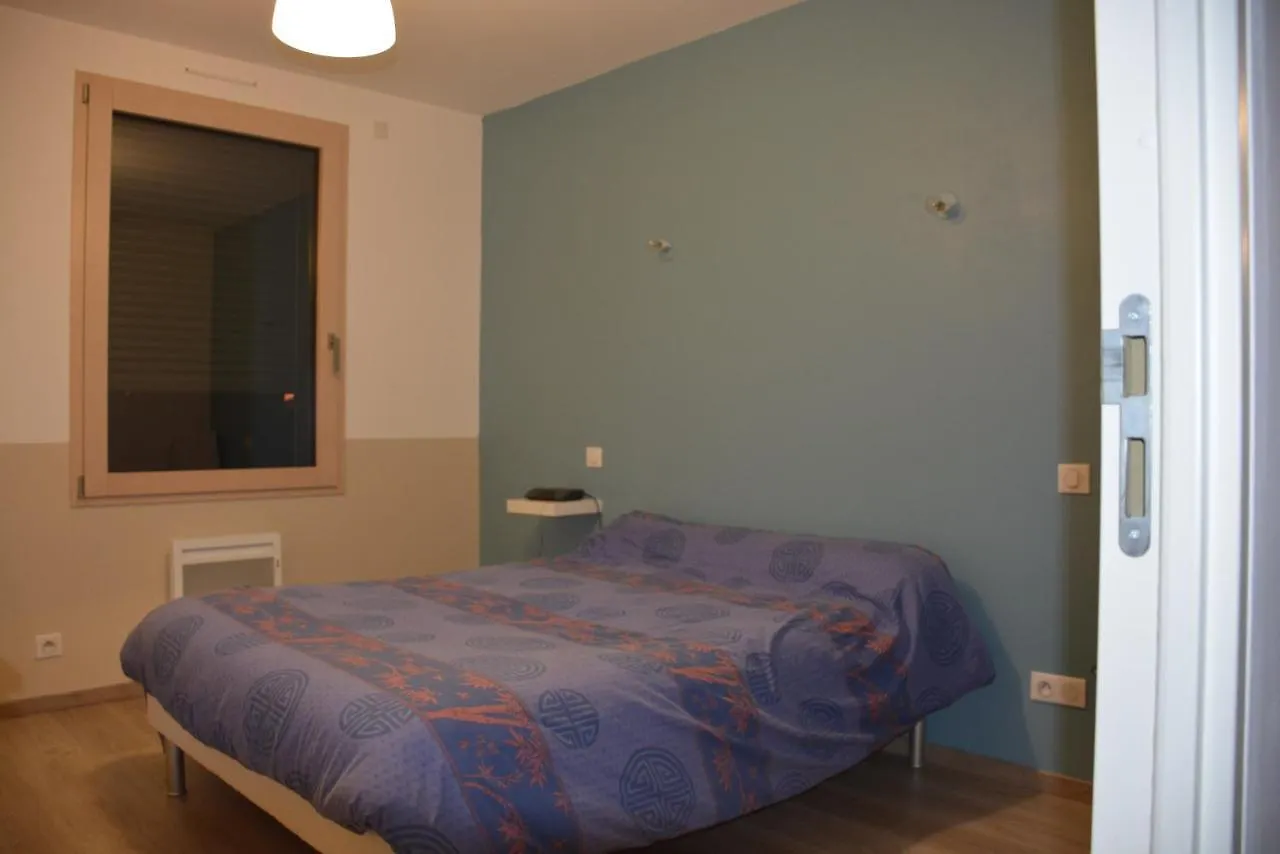 Holiday home Maison Bord De Mer Avec Jacuzzi Nevez France